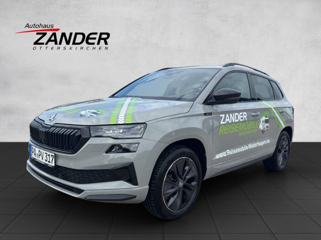 SKODA Karoq Sportline 4x4 TSI DSG - AHK, Kamera, PDC